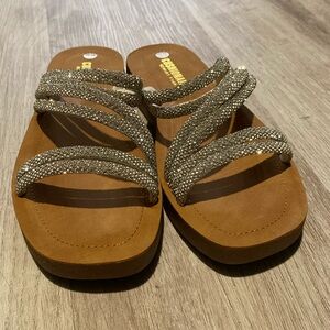 Cushionaire size 6.5